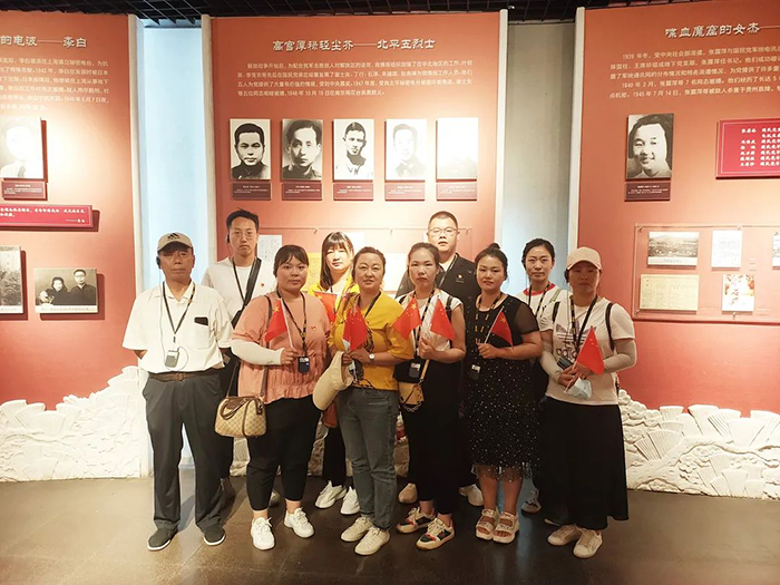 走進(jìn)革命圣地西柏坡，學(xué)習(xí)西柏坡精神